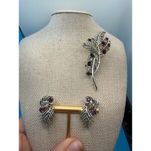 Vintage Coro Purple Rhinestone Leaf Brooch and Clip On Earrings Set Silver Tone